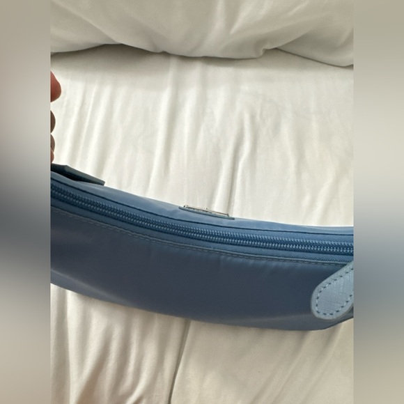 Prada Re-edition - Picture 10 of 16